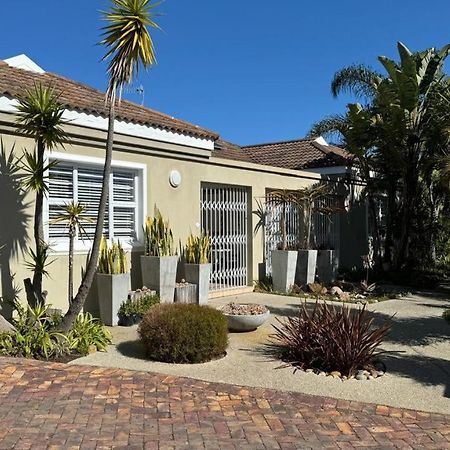 Plett57 - Self Catering - Room No1 Плетенбърг Бей Екстериор снимка