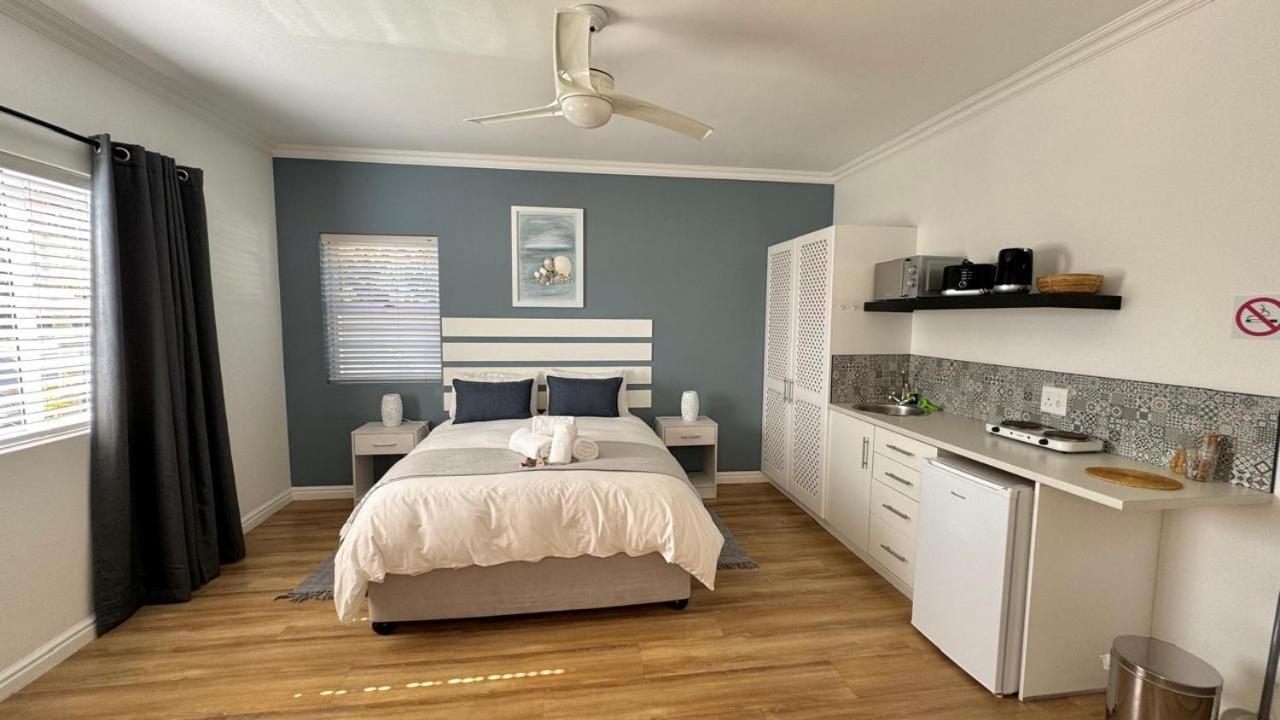 Plett57 - Self Catering - Room No1 Плетенбърг Бей Екстериор снимка